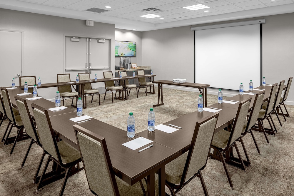 Hilton Garden Inn Raleigh Durham Airport - photo 25