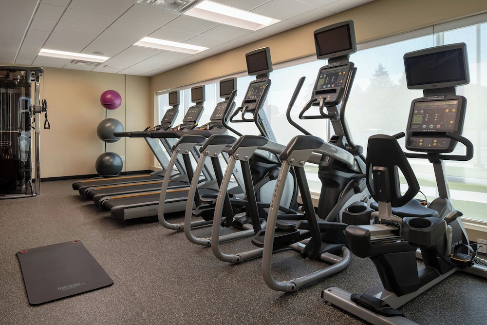 TownePlace Suites by Marriott Fresno Clovis - photo 21