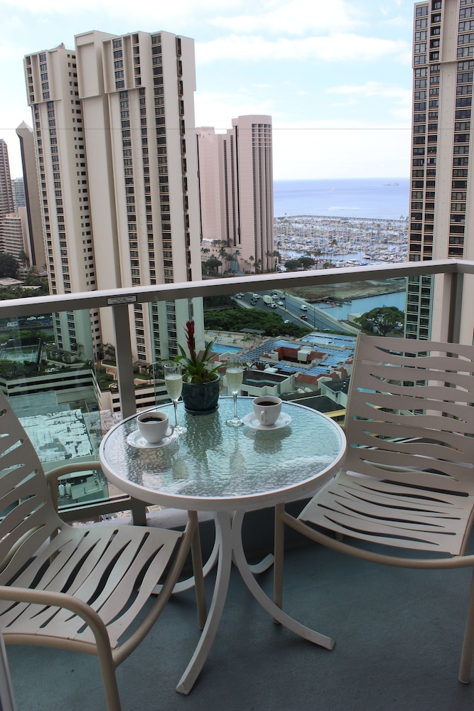 Ala Moana Hotel by LSI Resorts - photo 32