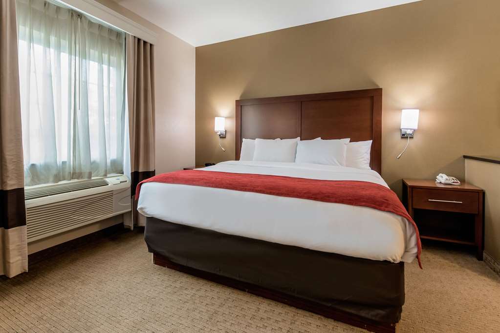 Comfort Suites Atlantic City North - photo 26