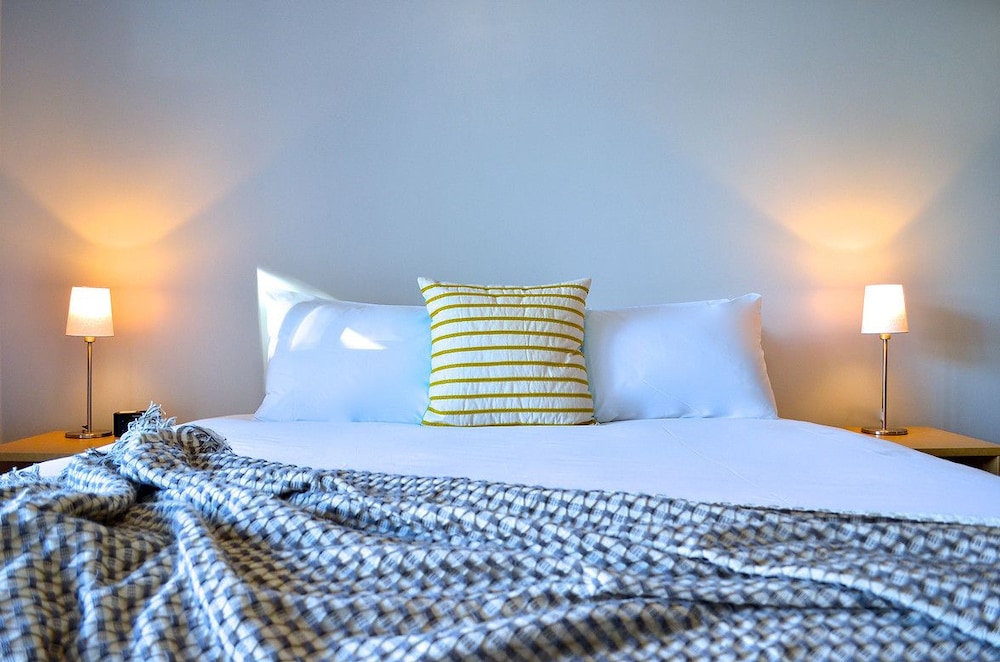 Mansfield Apartments — 4-Star Luxury Hotel in Mansfield, Australia