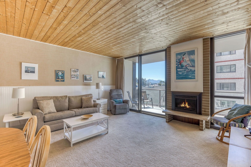 Sand & Sea Resort Condominiums - photo 496
