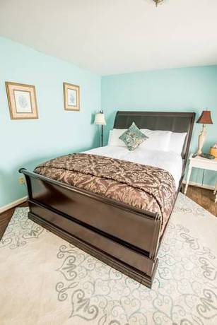 Hideaway Country Inn - photo 7