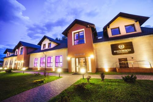 Biała Akacja Resort & Business — hotel in Prudnik