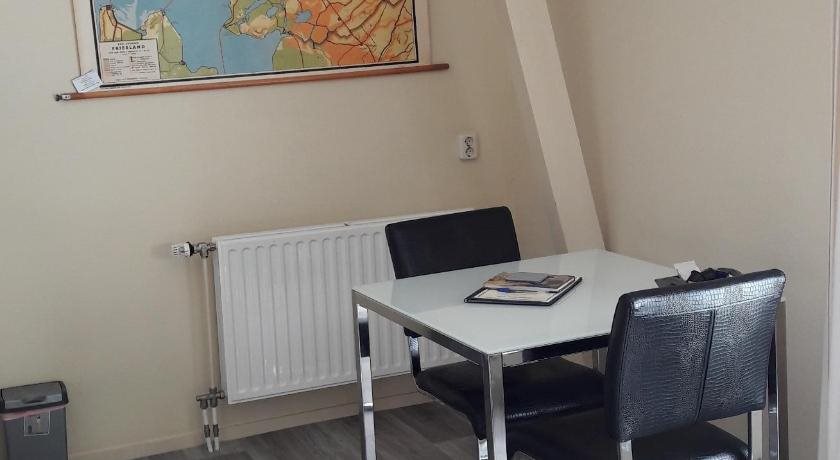 Logement ‘De witte klok’ — Sint Annaparochie — photo 3