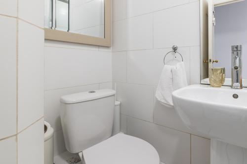 Lovely 2 bed apartment in the heart of Dublin City — 4-Star Luxury Hotel in Dublin, Republic of Ireland