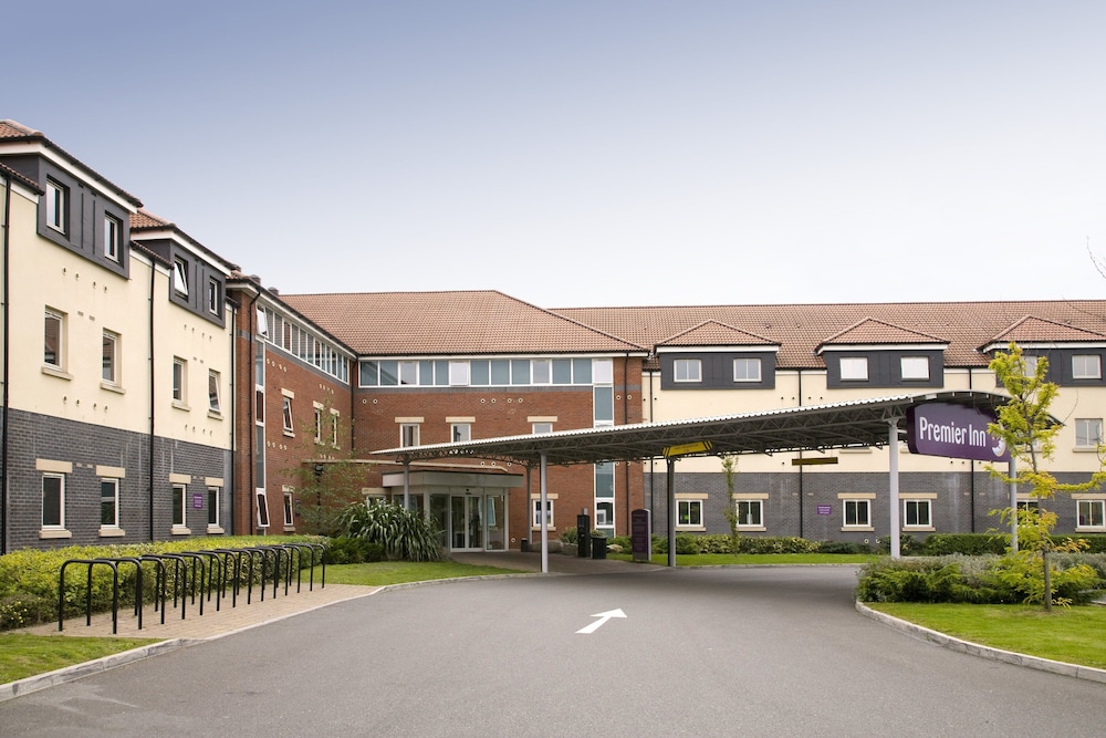 Premier Inn Heathrow Airport