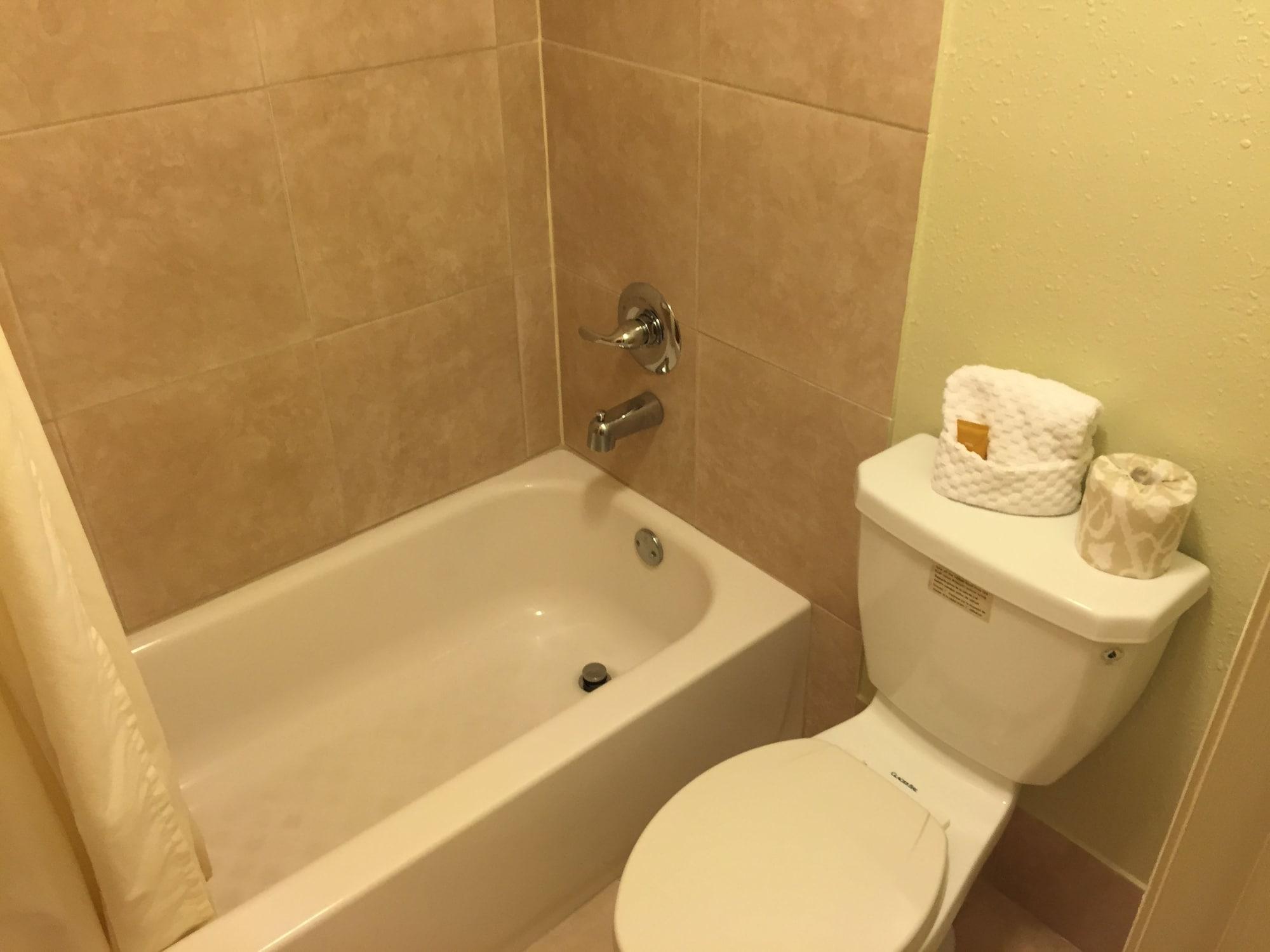 Sebring Inn - photo 27
