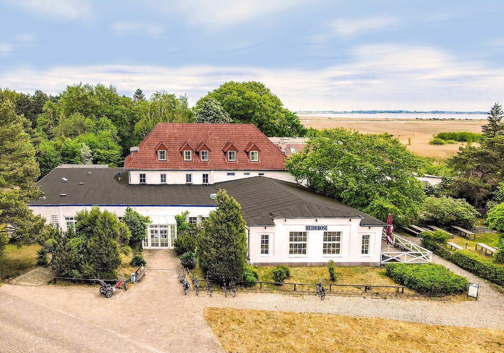 Hotel Heiderose - carbon neutral hotel in Hiddensee