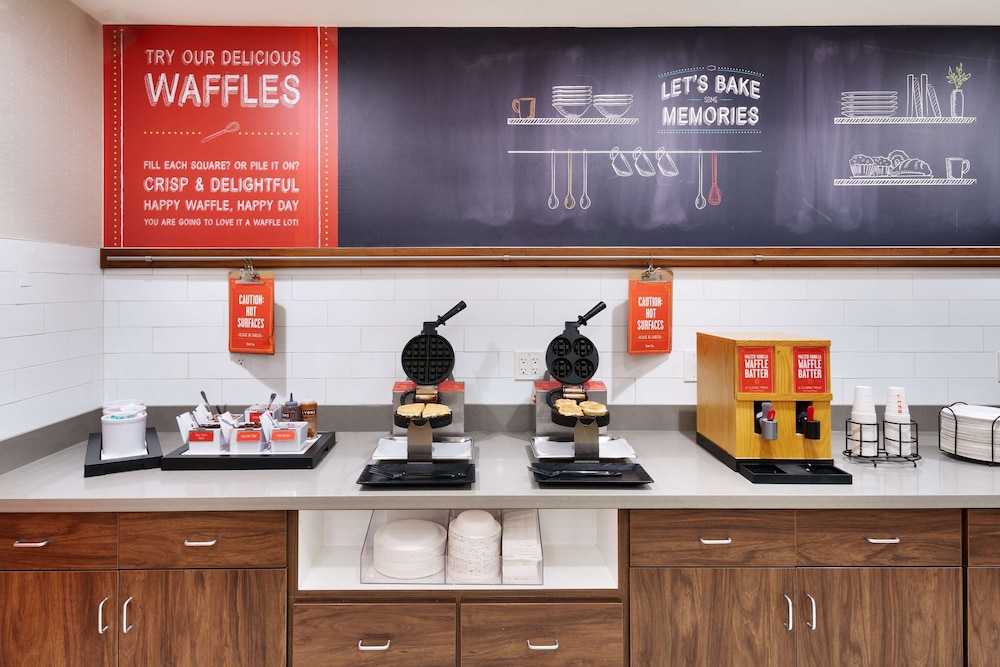 Hampton Inn & Suites By Hilton Spanish Fork Provo - photo 23