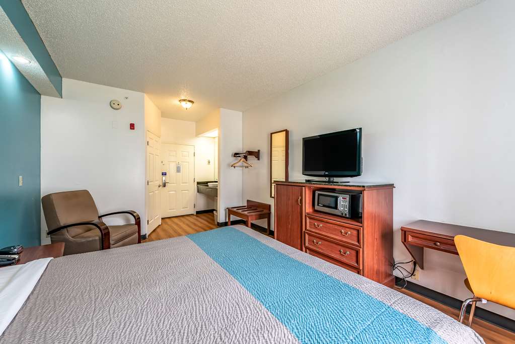 Motel 6 Shreveport LA - photo 17