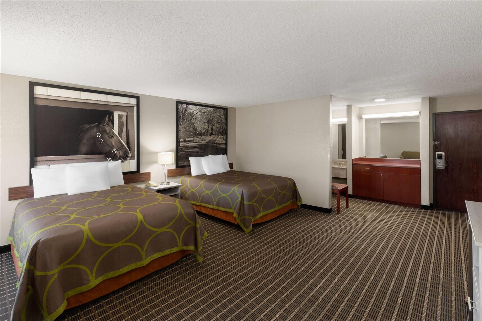 Super 8 by Wyndham Shepherdsville Louisville South I65 - photo 22