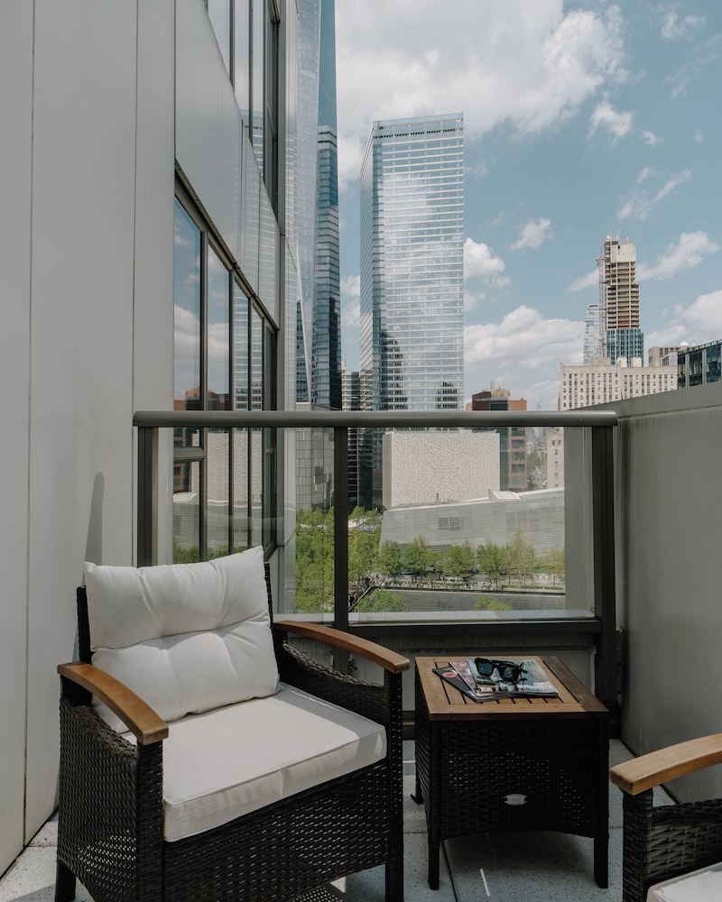 Club Quarters Hotel World Trade Center - photo 21