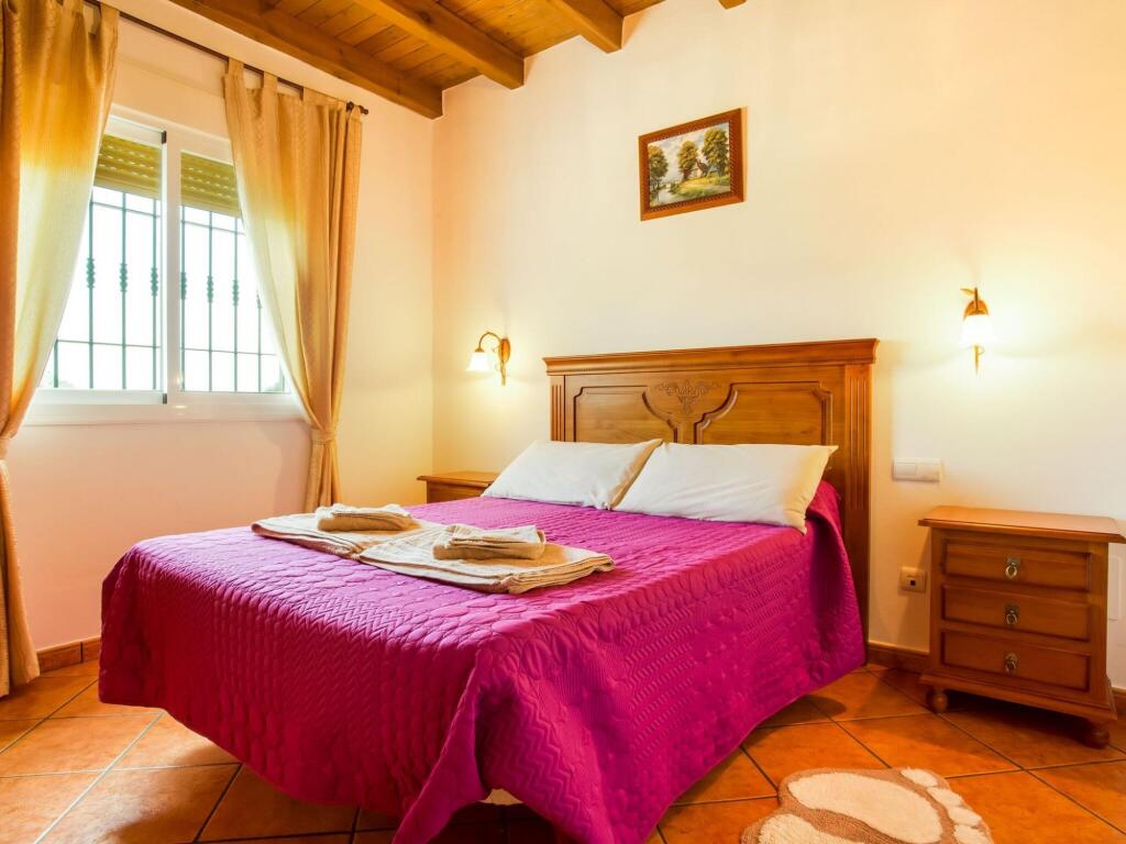 Family Villa in Costa del Sol — 4-Star Luxury Hotel in Guaro, Spain