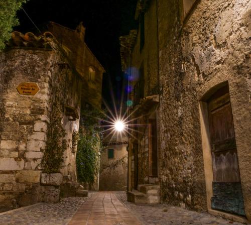 Le Planastel — hotel in Cagnes-Sur-Mer