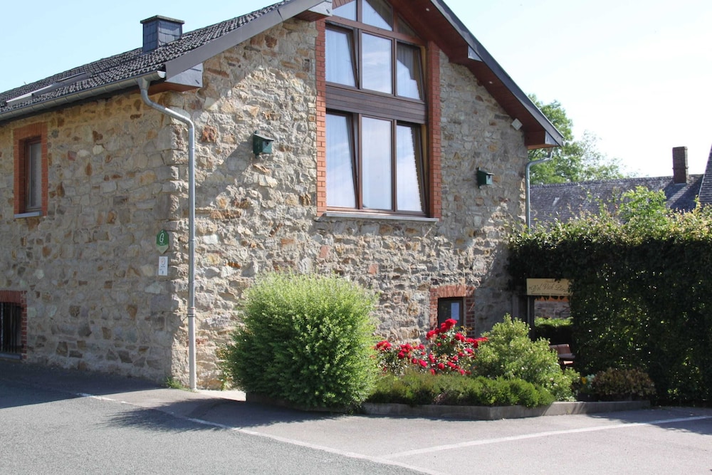 Spacious Stay with Terrace — 4-Star Luxury Hotel in Waimes, Belgium