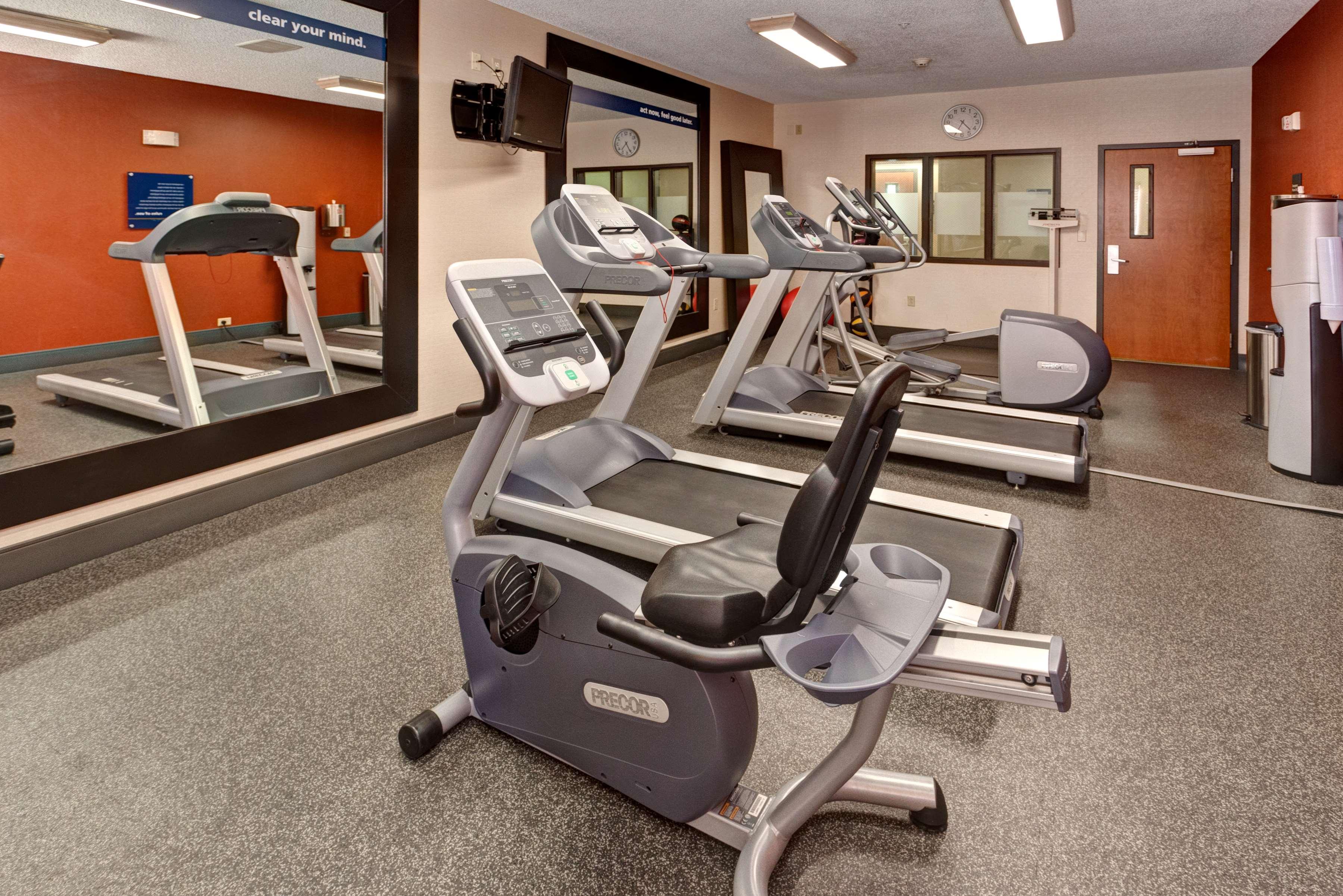 Hampton Inn Manhattan - photo 18