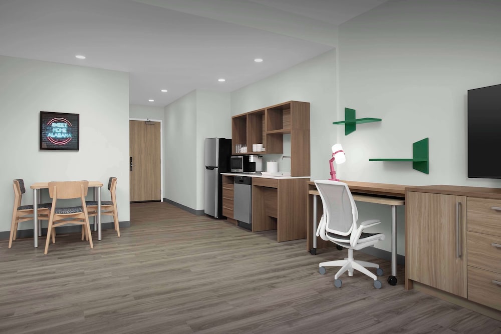 Home2 Suites by Hilton Huntsville Village of Providence - photo 10