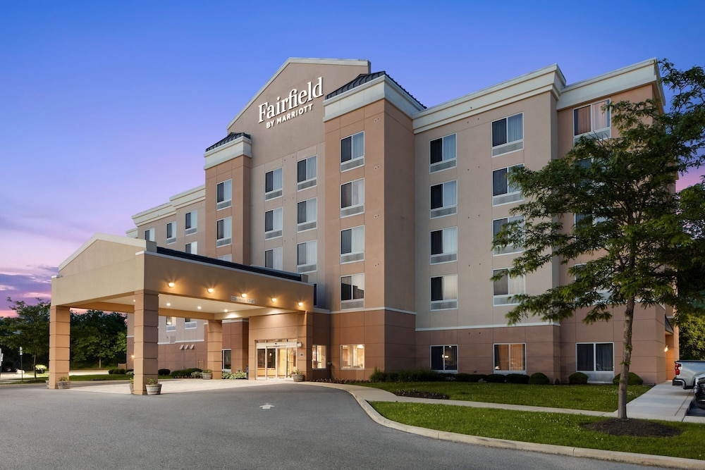 Fairfield Inn Suites By Marriott Bedford — Bedford