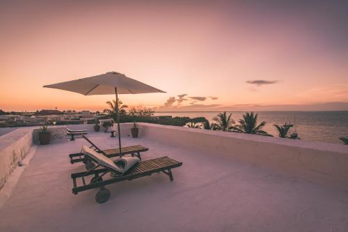 Terraço das Quitandas Design Accommodation AL — 4-Star Luxury Hotel in Ilha De Mocambique, Mozambique