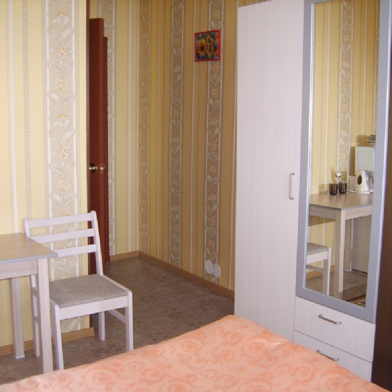 Virazh - carbon neutral hotel in Umba