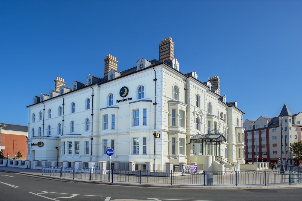 Premier Inn Llandudno Town Centre hotel in Llandudno, United Kingdom