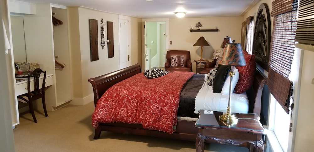 Inn at Clearwater Pond - photo 30