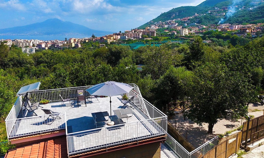 Yourhome Relais Sant Anna — Vico Equense