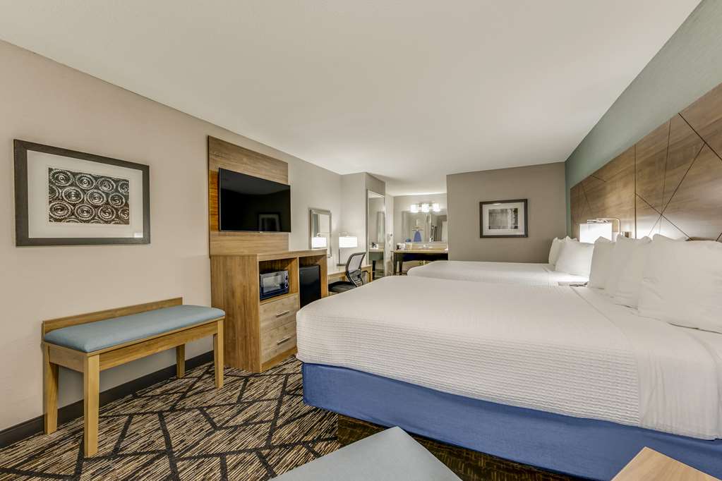 Best Western Huntsville Inn & Suites - photo 13