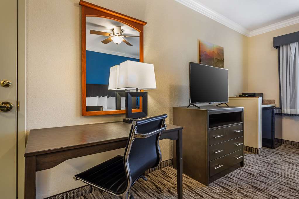 Best Western Dinosaur Valley Inn & Suites - photo 12