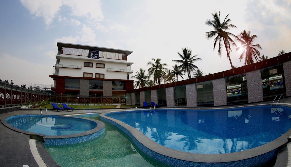 Royal Lotus View Resotel — 4-Star Luxury Hotel in Bengaluru, India