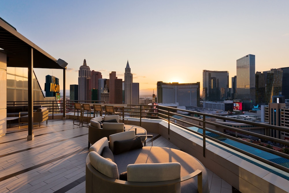 MGM Grand Hotel & Casino - photo 34