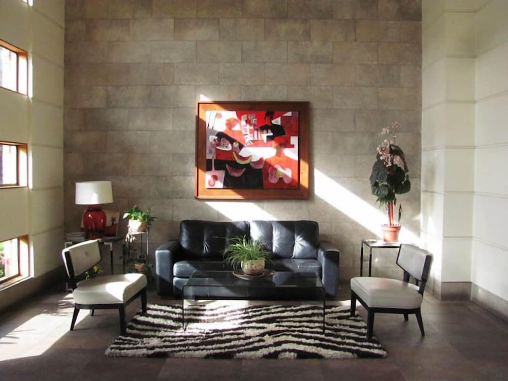 Apart Hotel Plaza Suite Cochrane — Concepcion