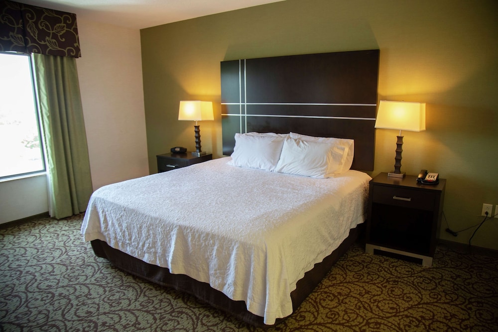 Hampton Inn & Suites Sharon - photo 22