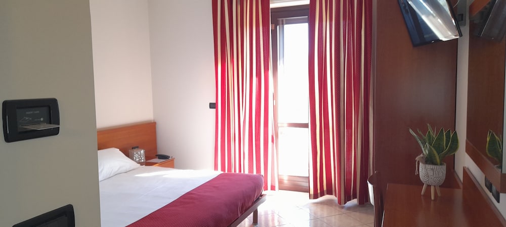 Hotel Ceretto — Busca — photo 4