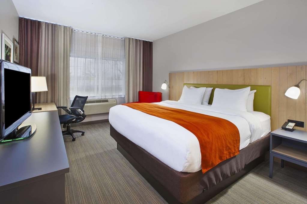 Country Inn & Suites by Radisson Big Rapids MI - photo 7
