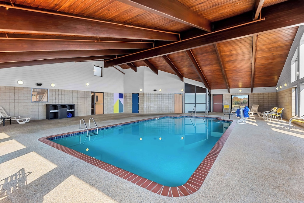 Spark by Hilton Cedar Falls - photo 31