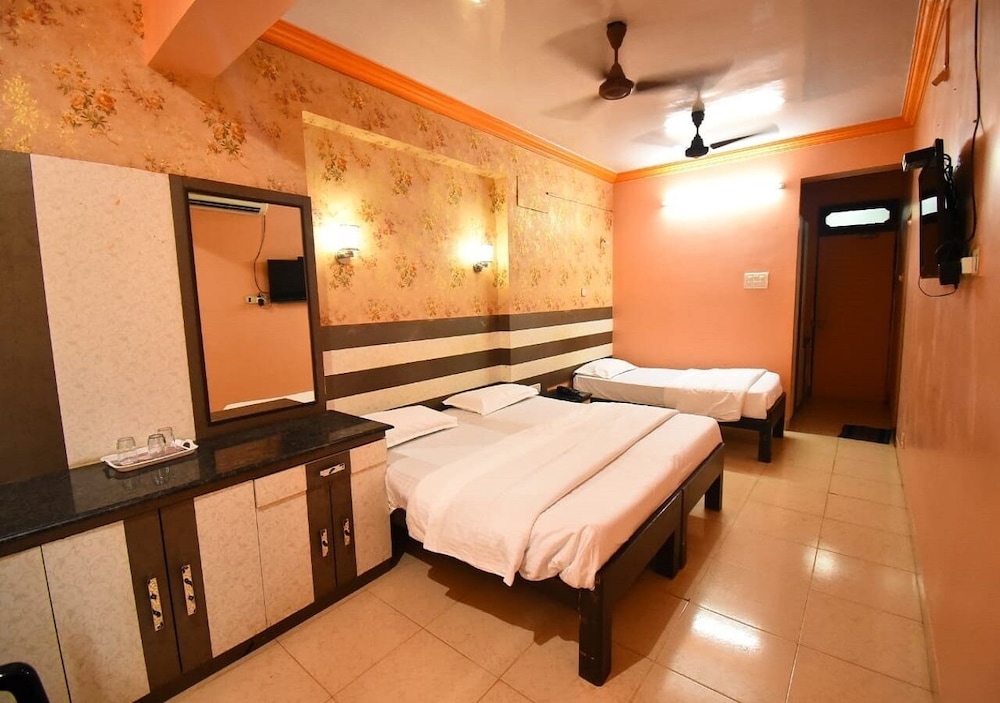Hotel Shell Top — Panaji — photo 4