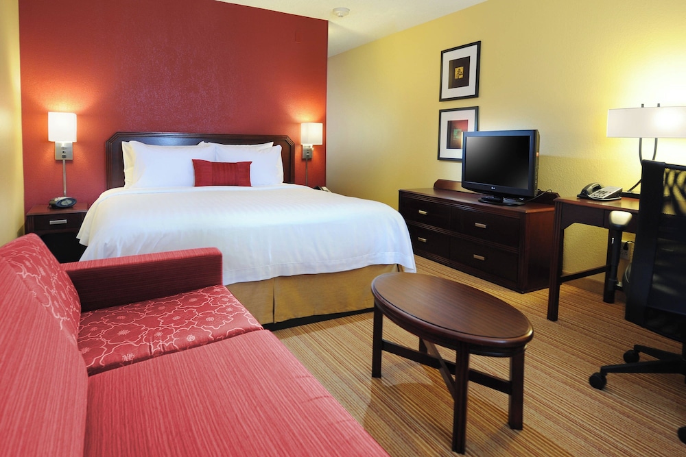 Courtyard by Marriott Houston Hobby Airport - photo 5