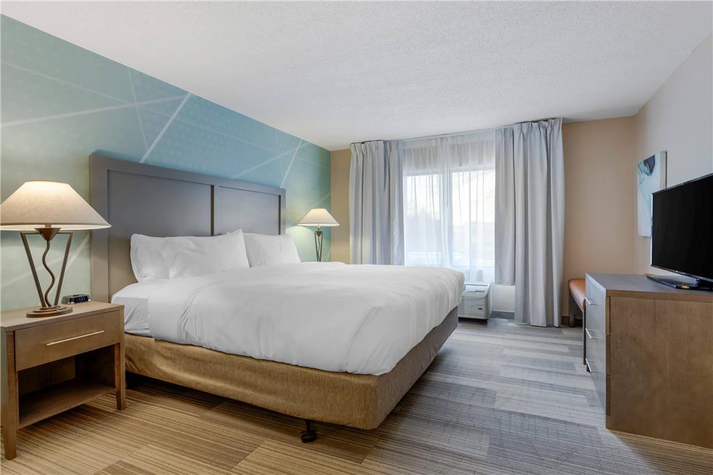 Comfort Inn and Suites Boulder - photo 39