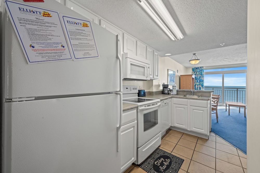 Paradise Resort by Elliott Beach Rentals - photo 10