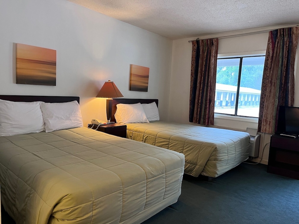 Windtree Inn — Grove Hill — photo 3