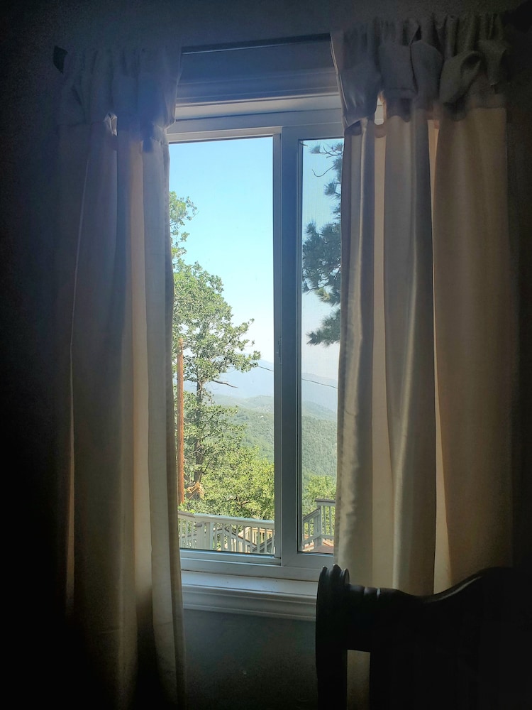 The Sky View Inn - photo 35