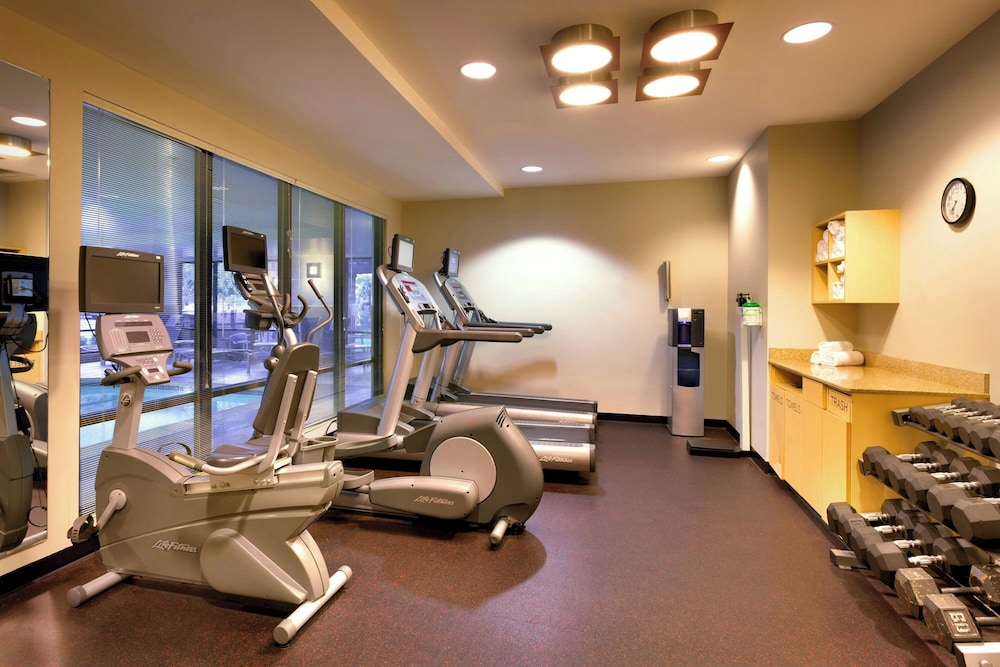 TownePlace Suites by Marriott Omaha West - photo 16
