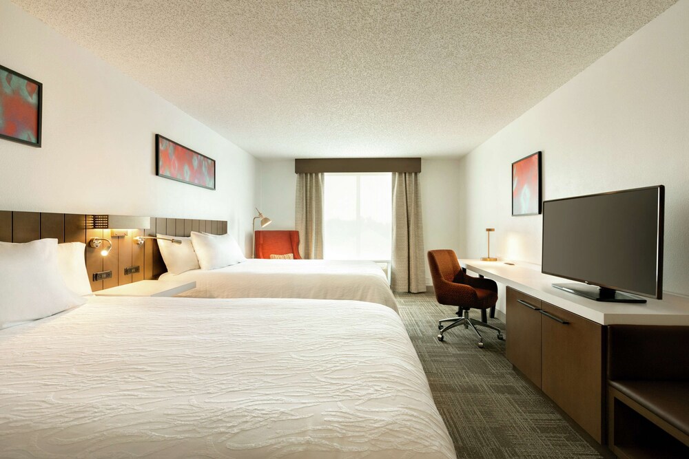 Hilton Garden Inn Tifton - photo 19