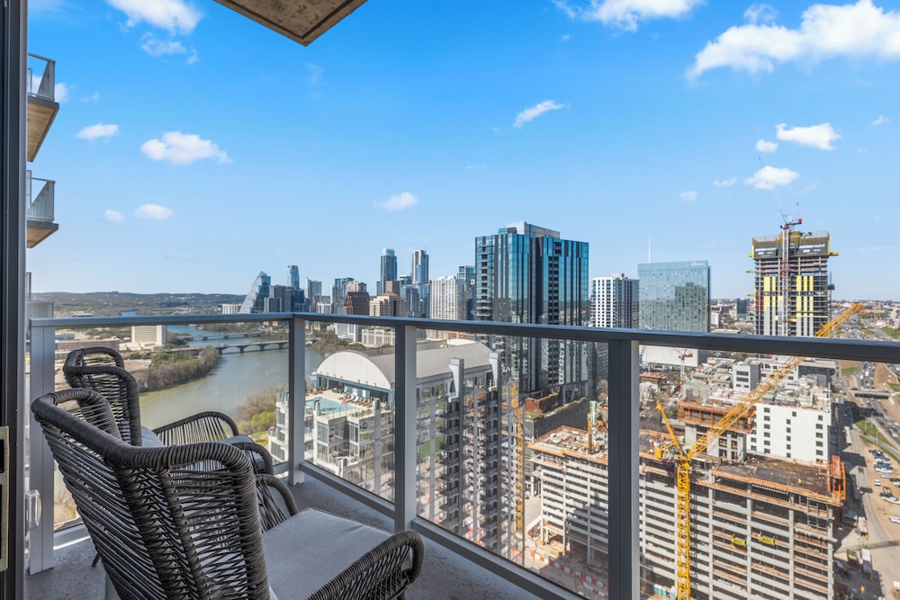 Austin Condo Hotel - photo 847
