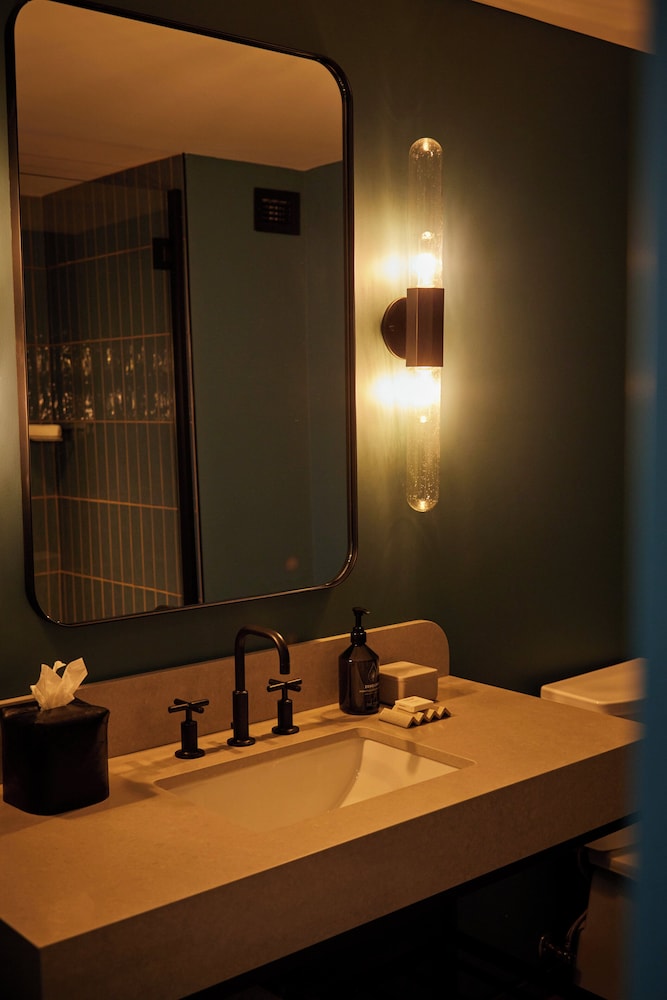 The Junto Hotel - photo 115