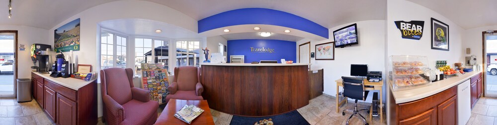 Travelodge by Wyndham Eugene Downtown University of Oregon - photo 3