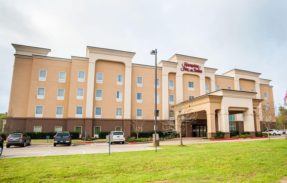 Hampton Inn & Suites Palestine - photo 32