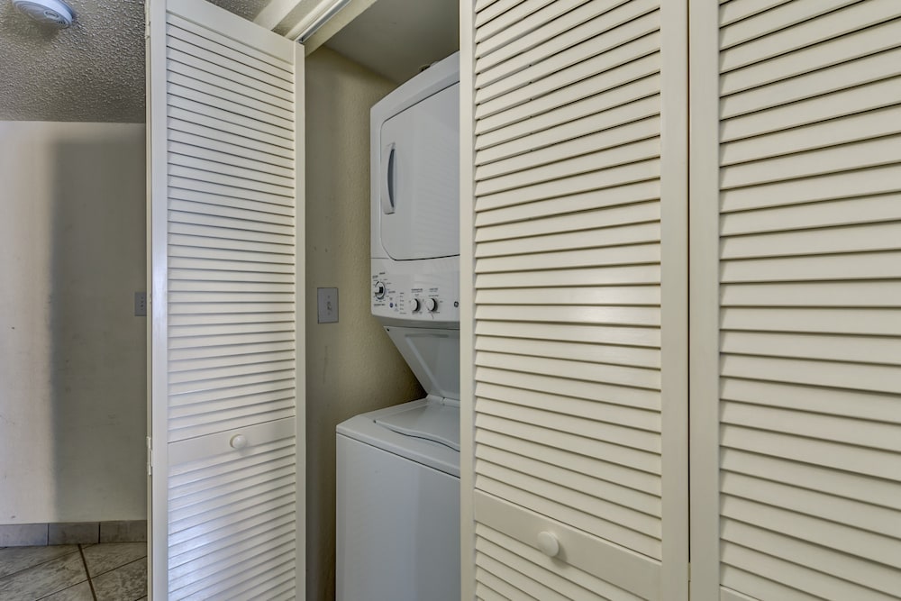 Watch Resort by Condo World - photo 29